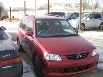 2000 Mazda Demio