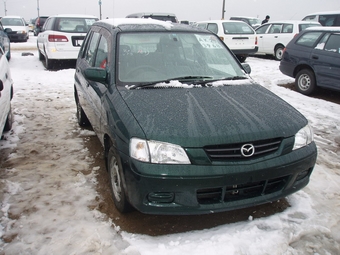 2000 Mazda Demio