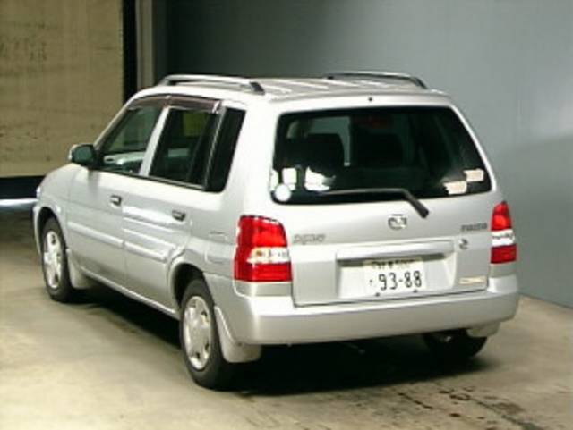 2000 Mazda Demio