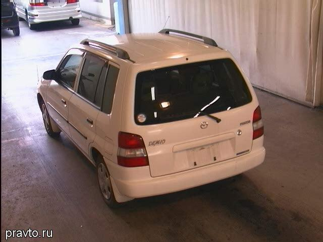 2000 Mazda Demio