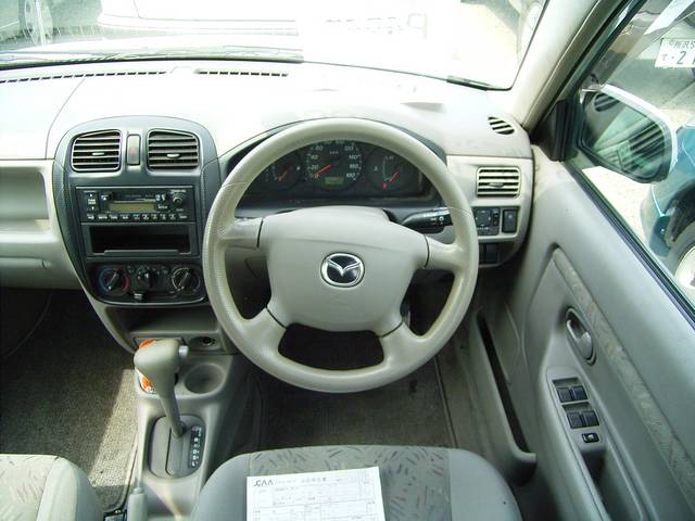 2000 Mazda Demio