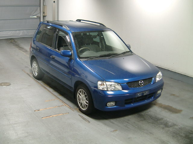 2000 Mazda Demio
