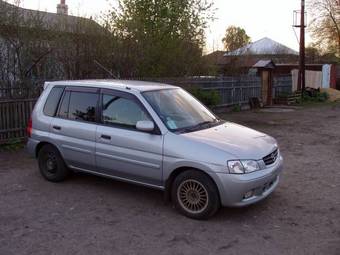 2000 Mazda Demio