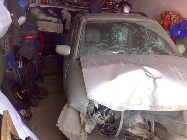 2000 Mazda Demio