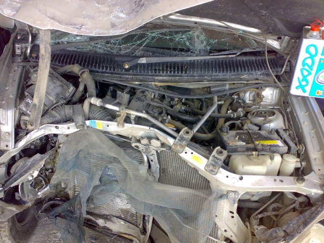 2000 Mazda Demio