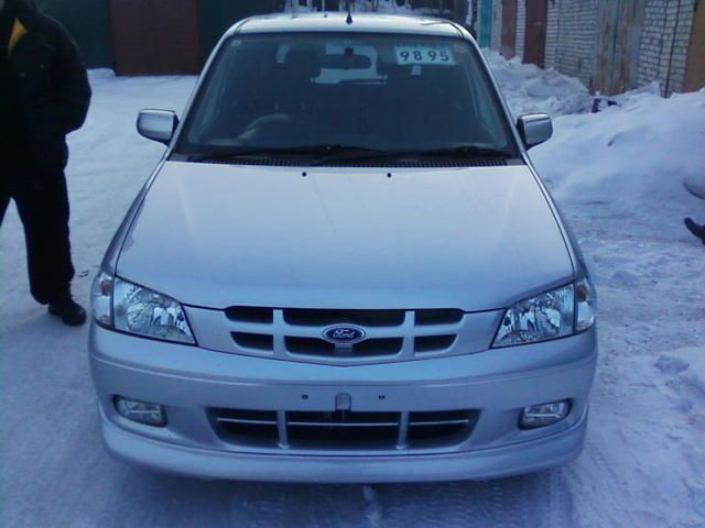 2000 Mazda Demio
