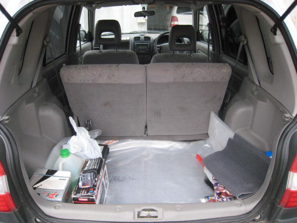 2000 Mazda Demio