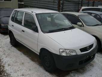 2000 Mazda Demio