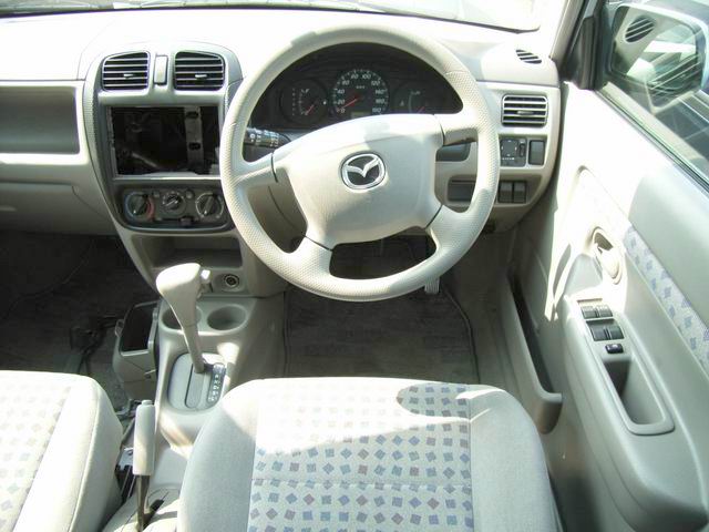 2000 Mazda Demio Photos