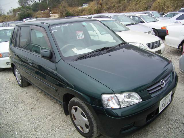 2000 Mazda Demio Pics