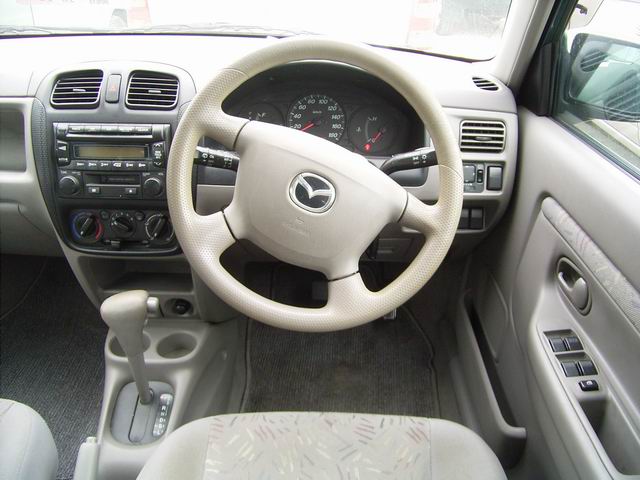 2000 Mazda Demio Pictures