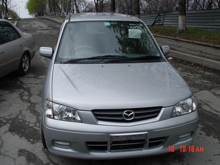 2000 Mazda Demio Pictures