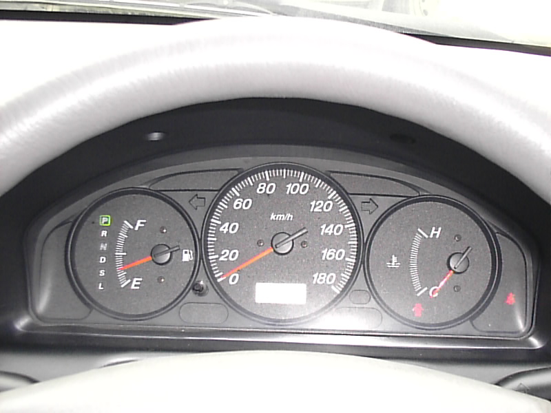2000 Mazda Demio Wallpapers