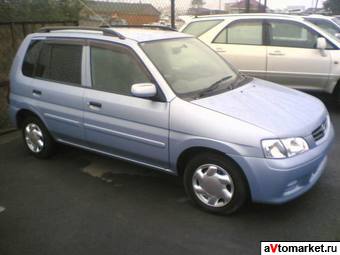 2000 Mazda Demio Pictures