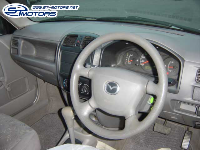 2000 Mazda Demio Photos