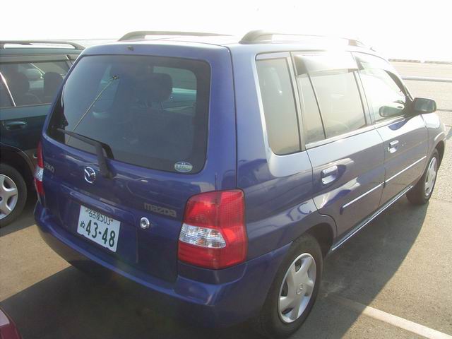 2000 Mazda Demio Images