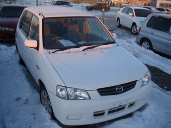 2000 Mazda Demio