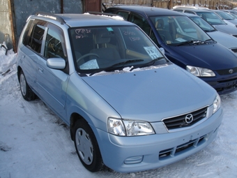 2000 Mazda Demio