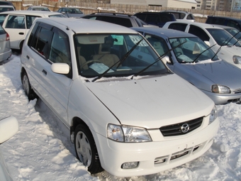 2000 Mazda Demio