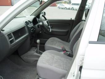 2000 Mazda Demio Wallpapers