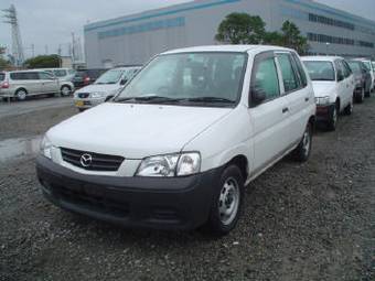 2000 Mazda Demio Photos