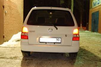 2000 Mazda Demio Pictures