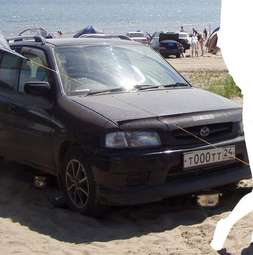 2000 Mazda Demio Pictures