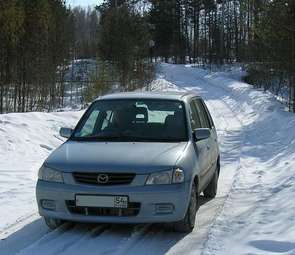 2000 Mazda Demio Pictures