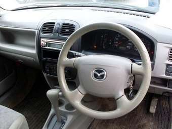 2000 Mazda Demio Pictures