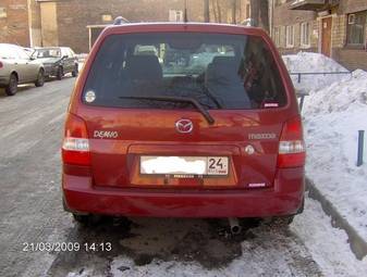 2000 Mazda Demio Pictures