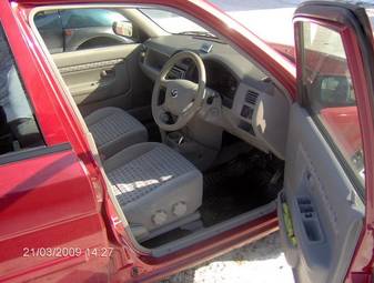 2000 Mazda Demio Pictures