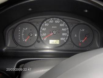 2000 Mazda Demio Photos