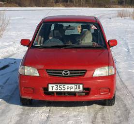 2000 Mazda Demio Pictures