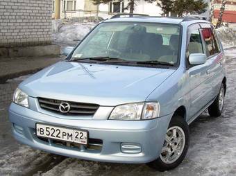 2000 Mazda Demio Photos