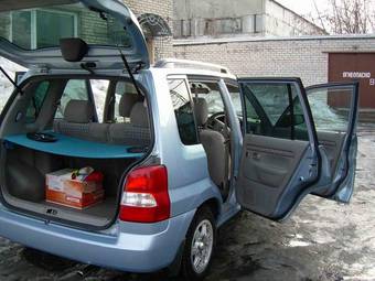 2000 Mazda Demio Pictures