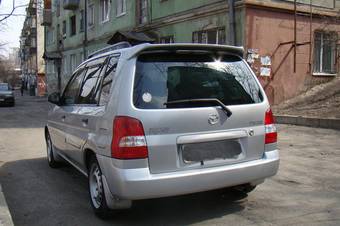 2000 Mazda Demio Photos