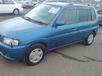 2000 Mazda Demio Photos