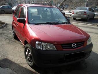 2000 Mazda Demio Images