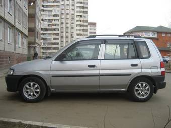2000 Mazda Demio Pictures