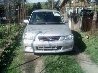 2000 Mazda Demio Pictures