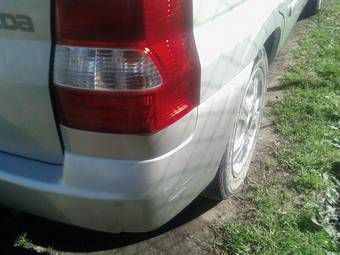 2000 Mazda Demio Photos
