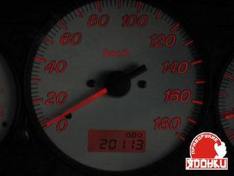 2000 Mazda Demio Wallpapers