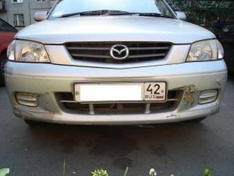 2000 Mazda Demio Photos