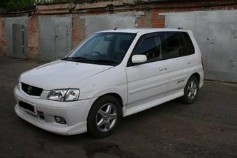 2000 Mazda Demio For Sale