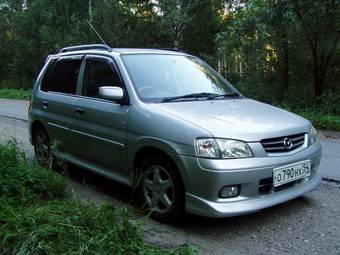 2000 Mazda Demio Pics