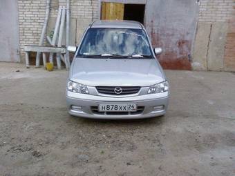 2000 Mazda Demio Photos