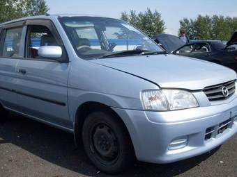 2000 Mazda Demio Pictures