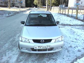 2000 Mazda Demio Pictures