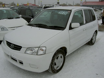 2001 Mazda Demio