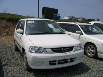 2001 Mazda Demio